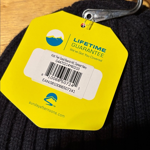 SUN DAY AFTERNOON BEANIE/HAT NEW W/TAG - Picture 2 of 2